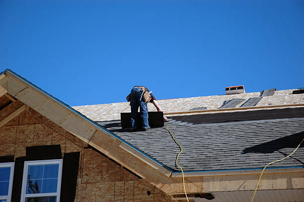 Best Affordable Roofing Company  in Saunders Lake, OR